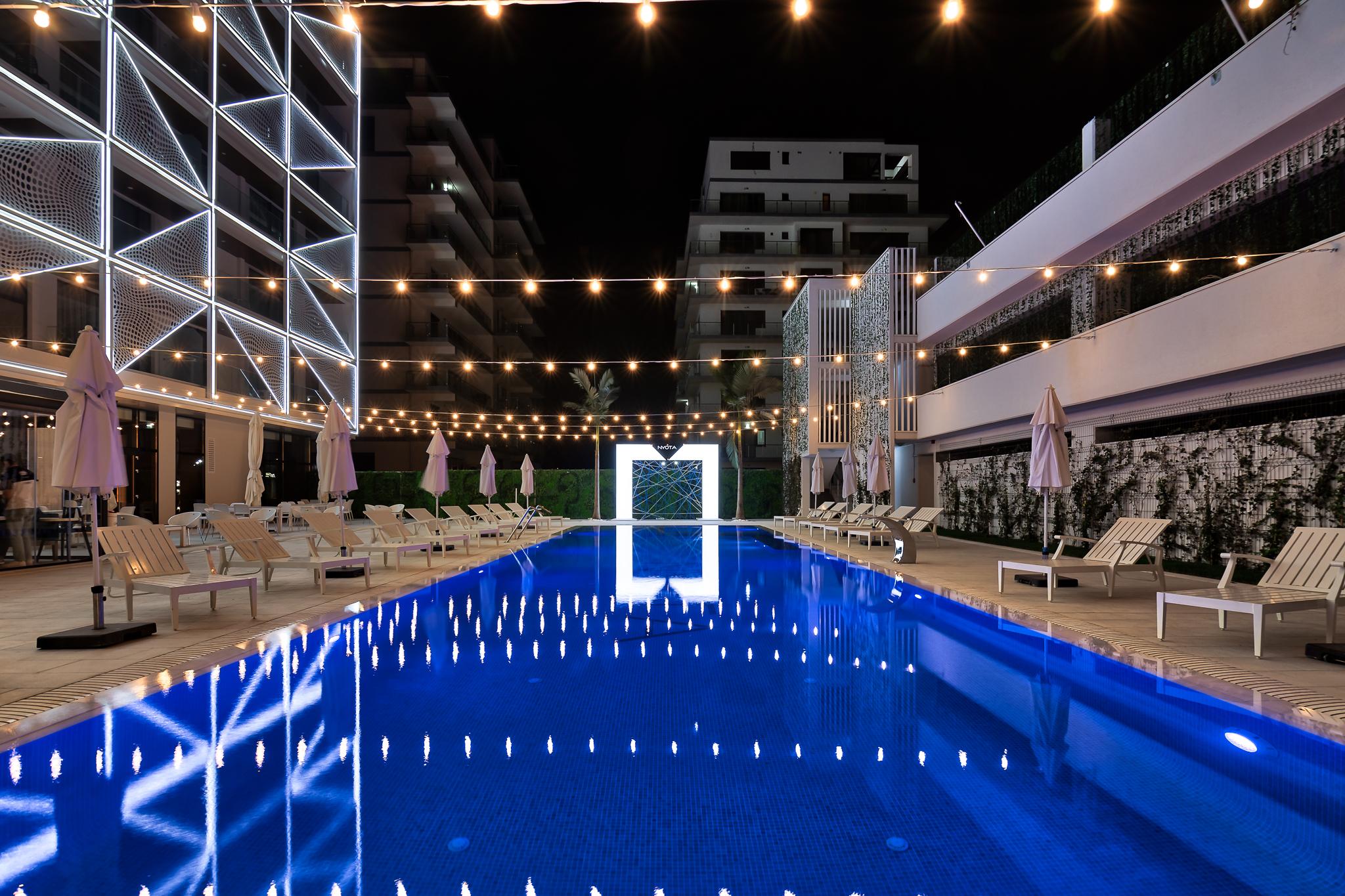 Nyota Hotel & Conference Center Mamaia Buitenkant foto