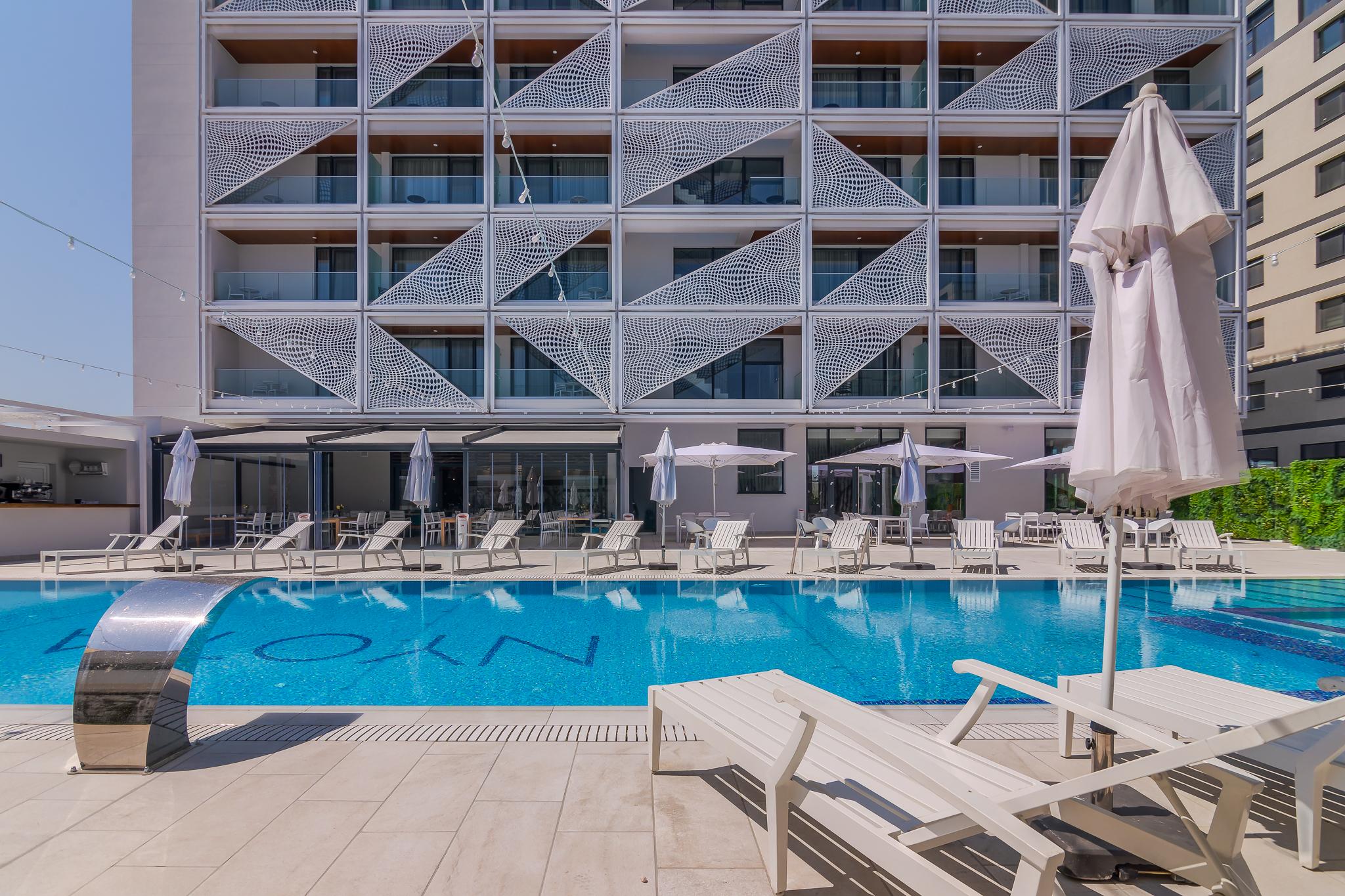 Nyota Hotel & Conference Center Mamaia Buitenkant foto