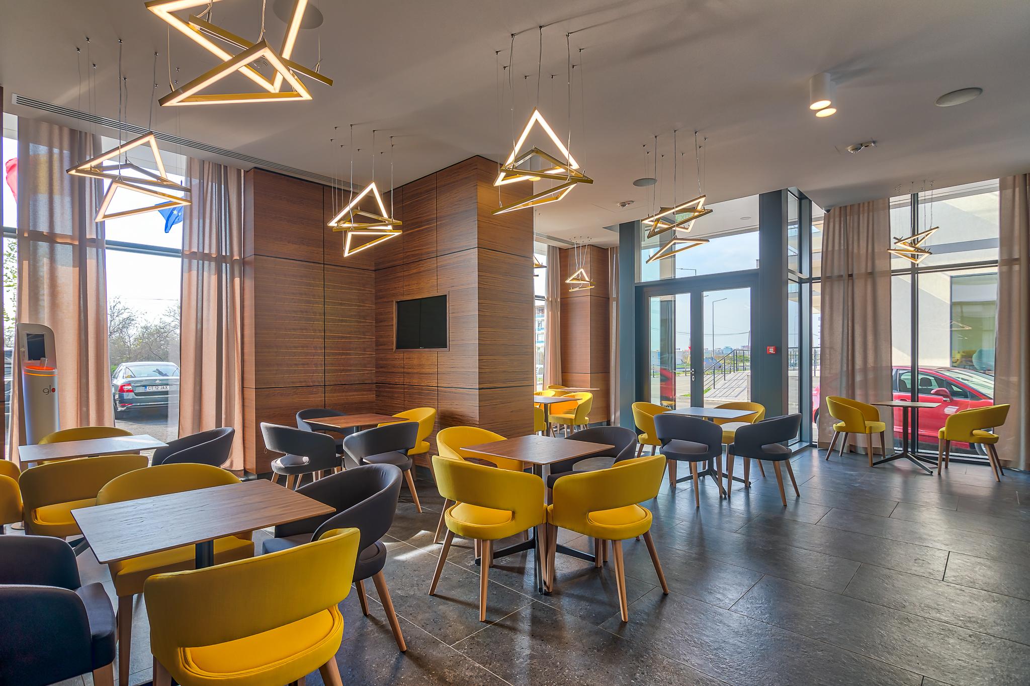 Nyota Hotel & Conference Center Mamaia Buitenkant foto